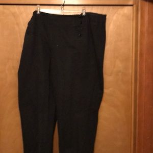 Larry Levine’s womans black pants